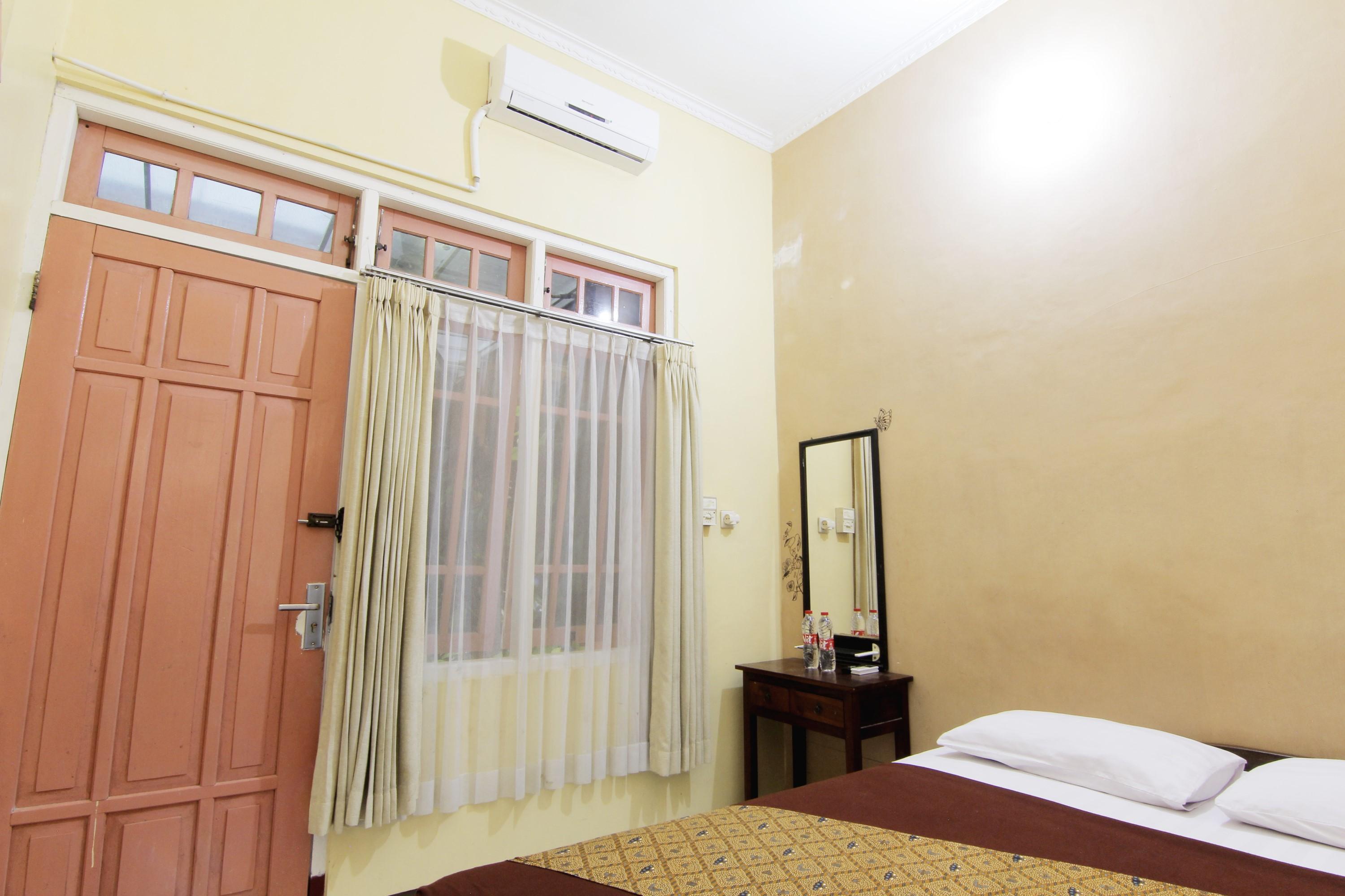 Monica Hotel Yogyakarta Luaran gambar